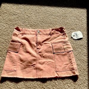 pink altar’d state cargo skirt